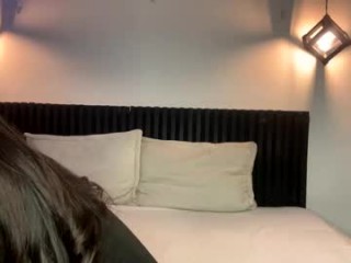 venus_tay11  webcam sex