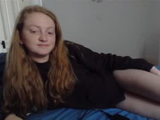 roseburn broadcast flash mesmerizing wet pussy in a doggy position