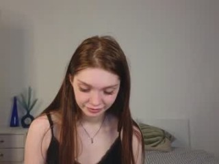 nicole_broown  webcam sex